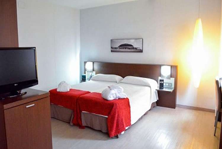 Hotel Rekord
